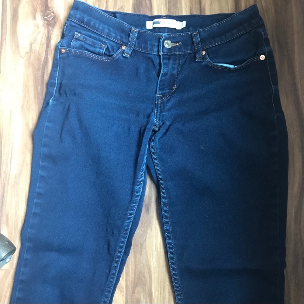 Levi Jeans 524 Skinny Size 7